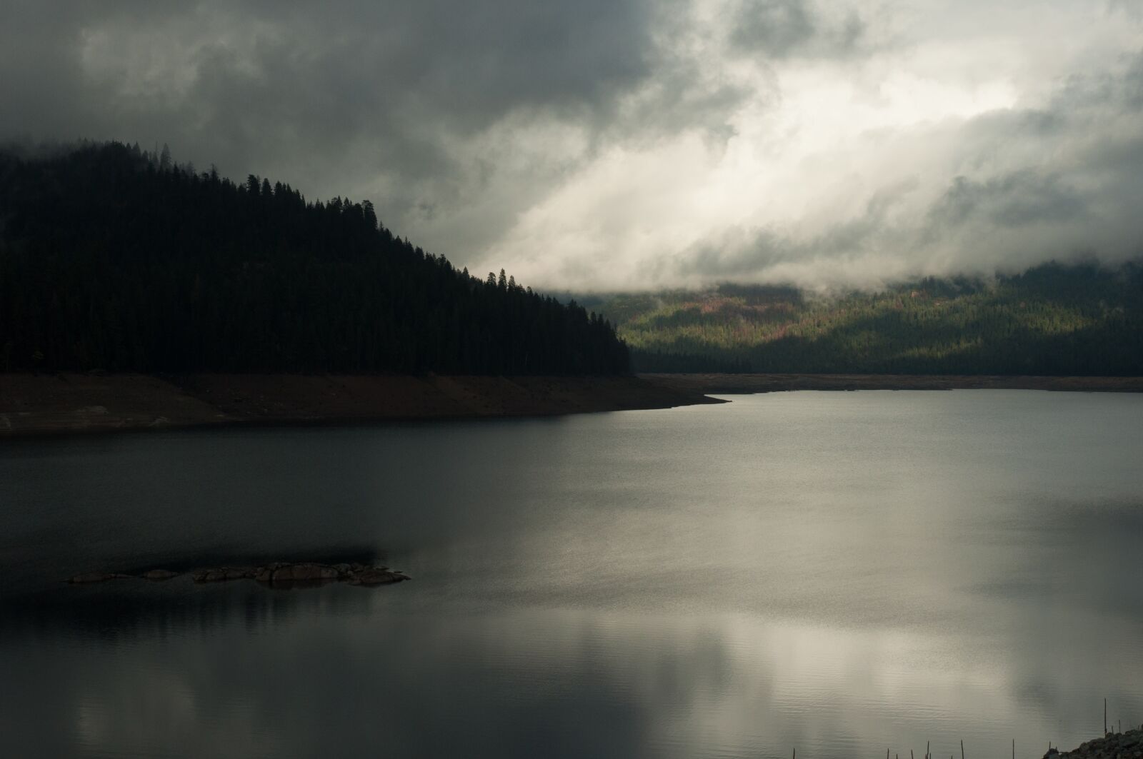 Nikon D90 sample photo. Sky, clouds, lake photography