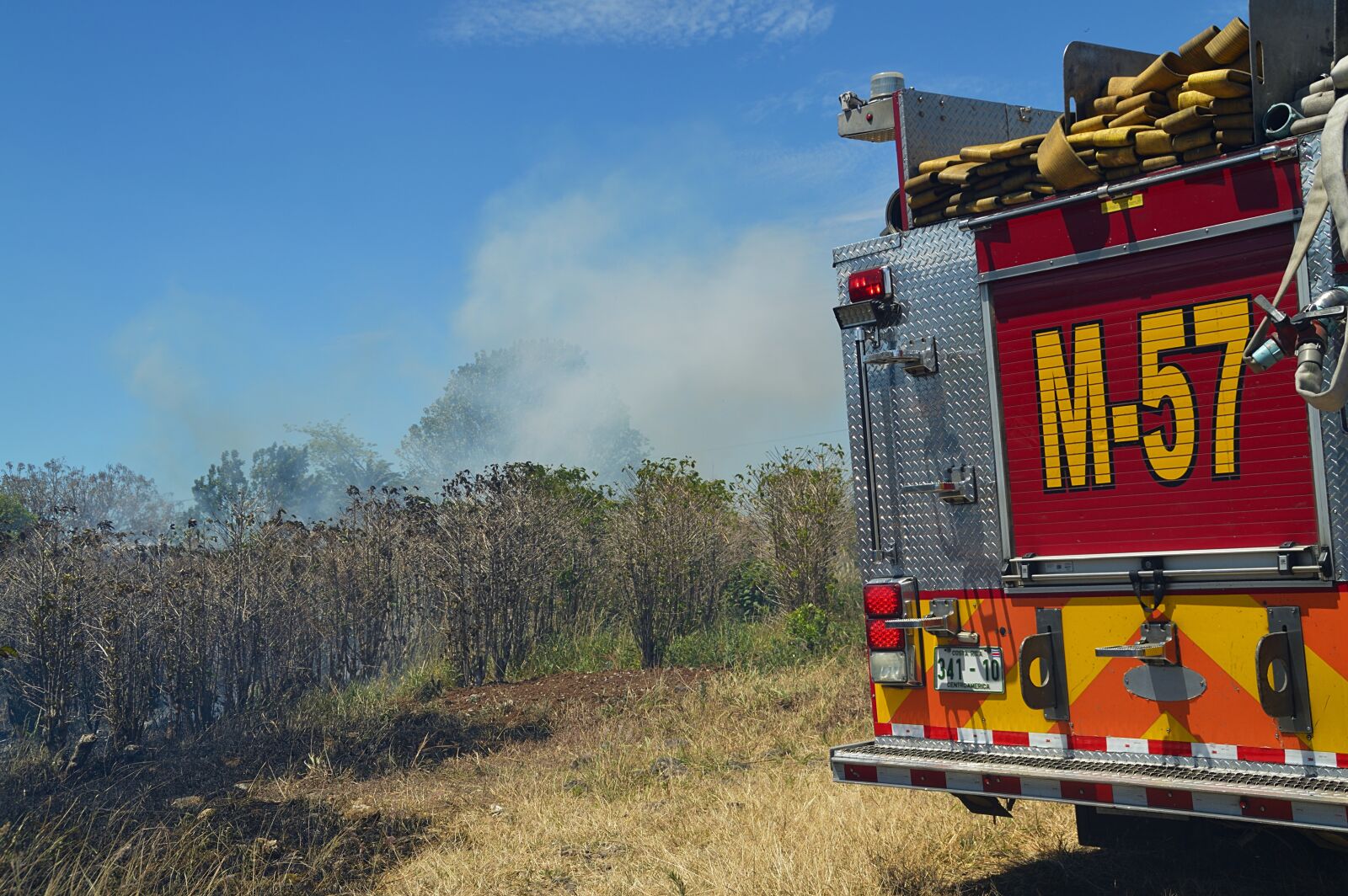 Nikon D3200 sample photo. Fire, forest, smoke photography