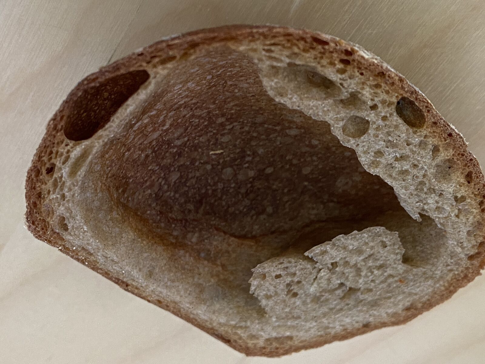 Apple iPhone 11 Pro sample photo. Bread, air, bake photography