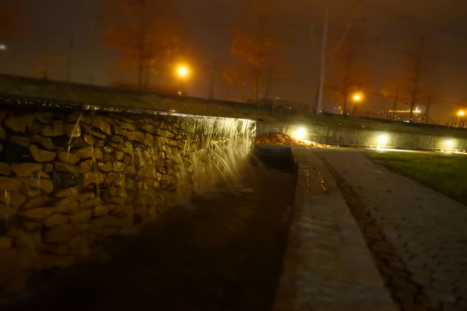 Nikon 1 J5 sample photo. City, dark, dawn, drive photography