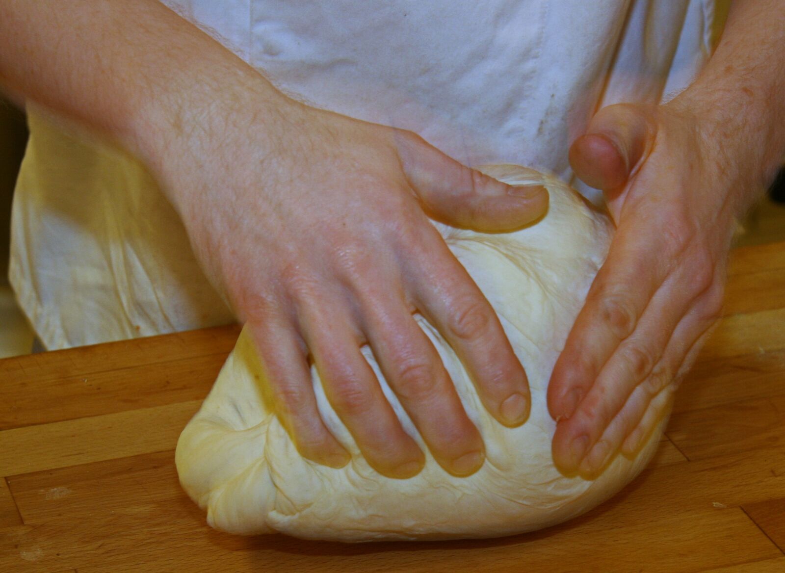 Canon EOS 20D sample photo. French gross bun, dough photography