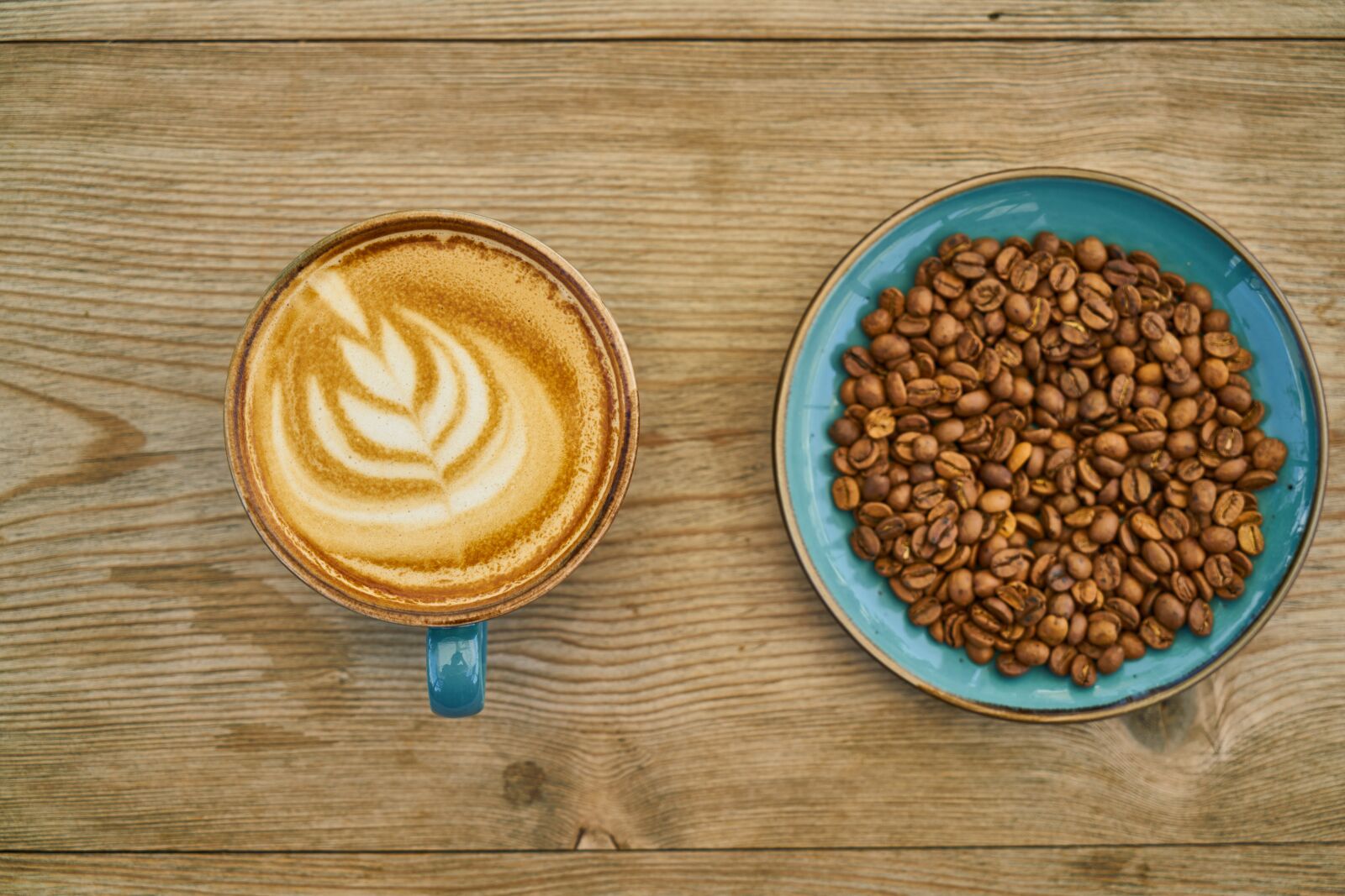 Sony a7R II sample photo. Latte, coffee, foam photography