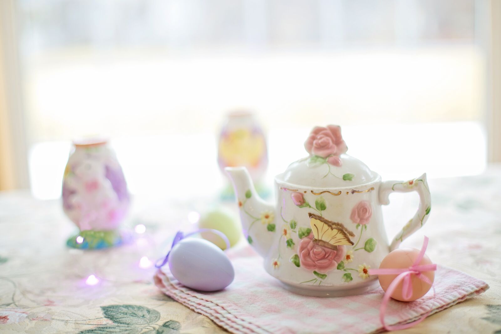 Canon EF 50mm F1.4 USM sample photo. Tea, tea pot, tea photography