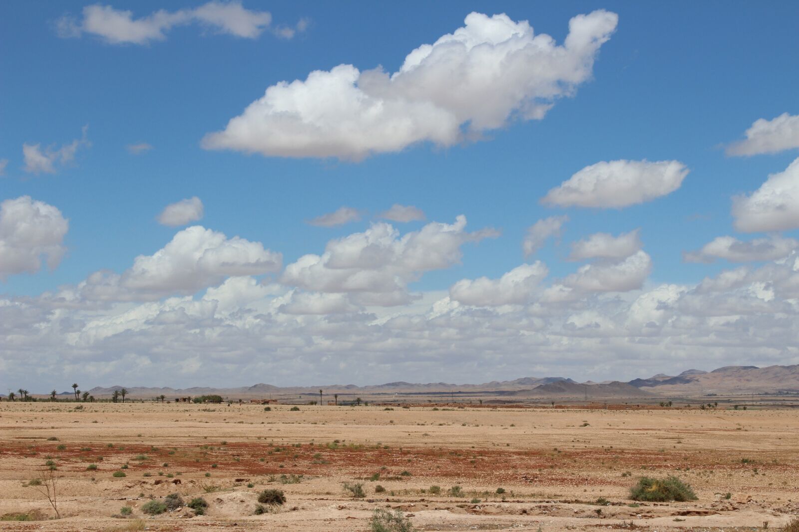 Canon EOS 1200D (EOS Rebel T5 / EOS Kiss X70 / EOS Hi) sample photo. Cloud, sky, blue photography