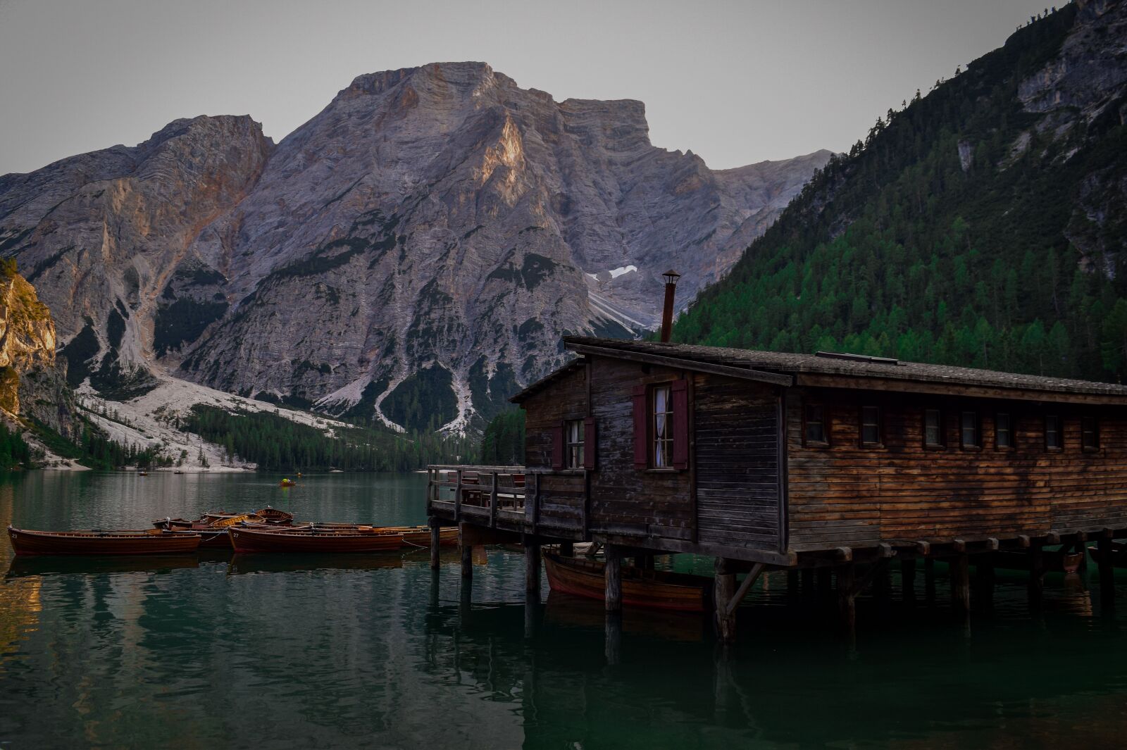 Nikon D5300 sample photo. Lake, italy, mountains photography