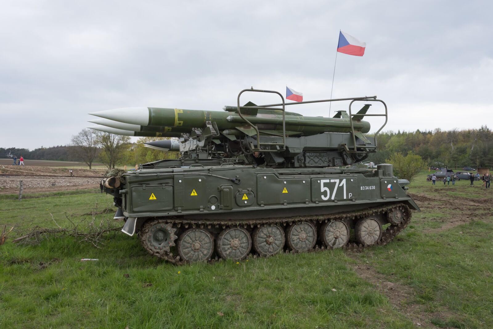 Nikon D7200 sample photo. Tank, battle, army photography