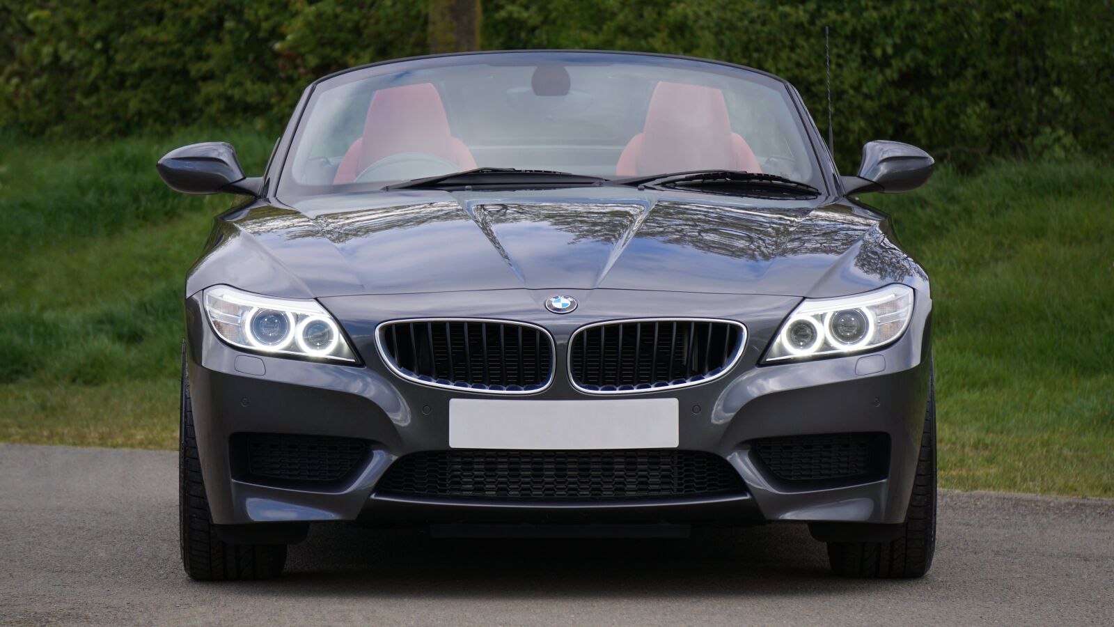 Sony E 55-210mm F4.5-6.3 OSS sample photo. Sports car, automobile, vehicle photography