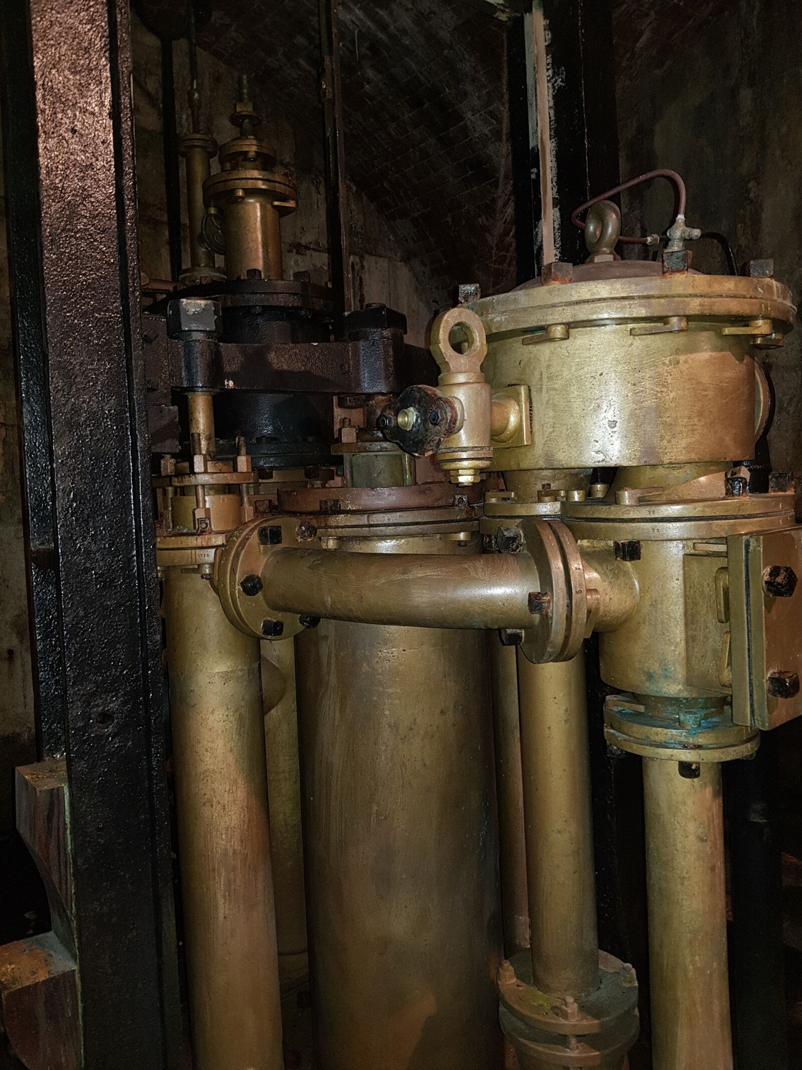 Samsung Galaxy S8 sample photo. Old saline, water, pump photography