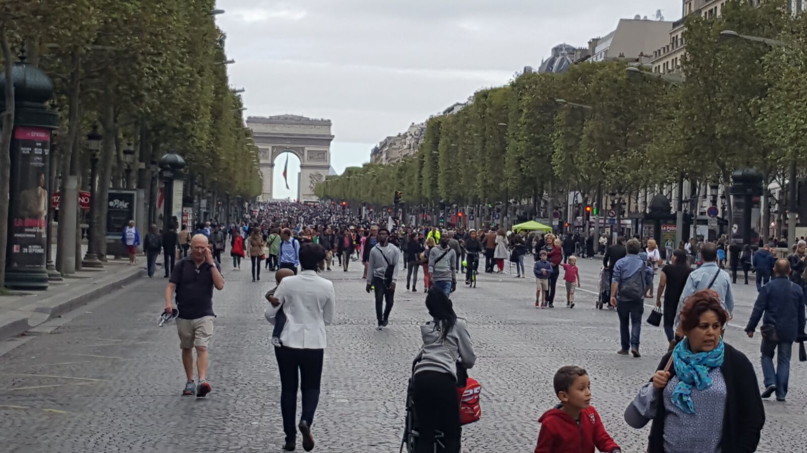 Samsung Galaxy Note5 sample photo. Street, paris, journ e photography
