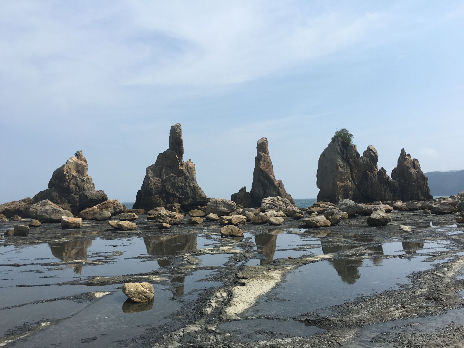 Apple iPhone 6s Plus sample photo. Rock formations, coast, the photography