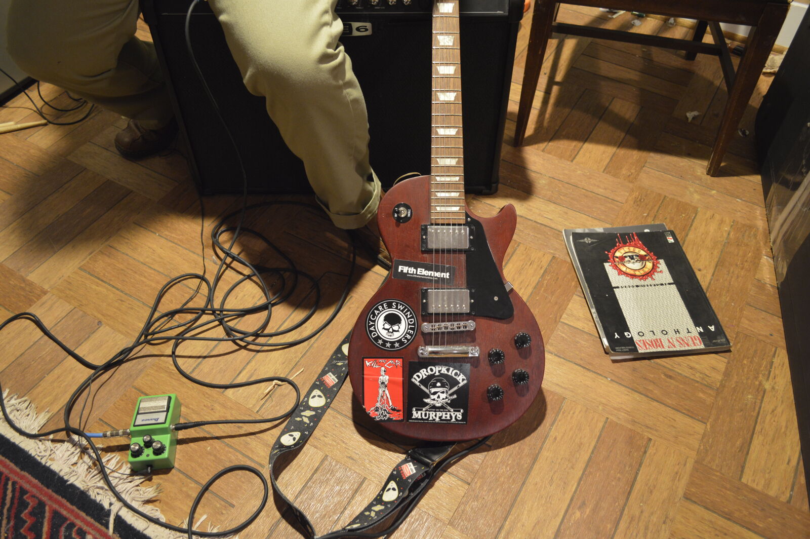 Nikon D3200 sample photo. Amp, ampfiller, electric, guitar photography