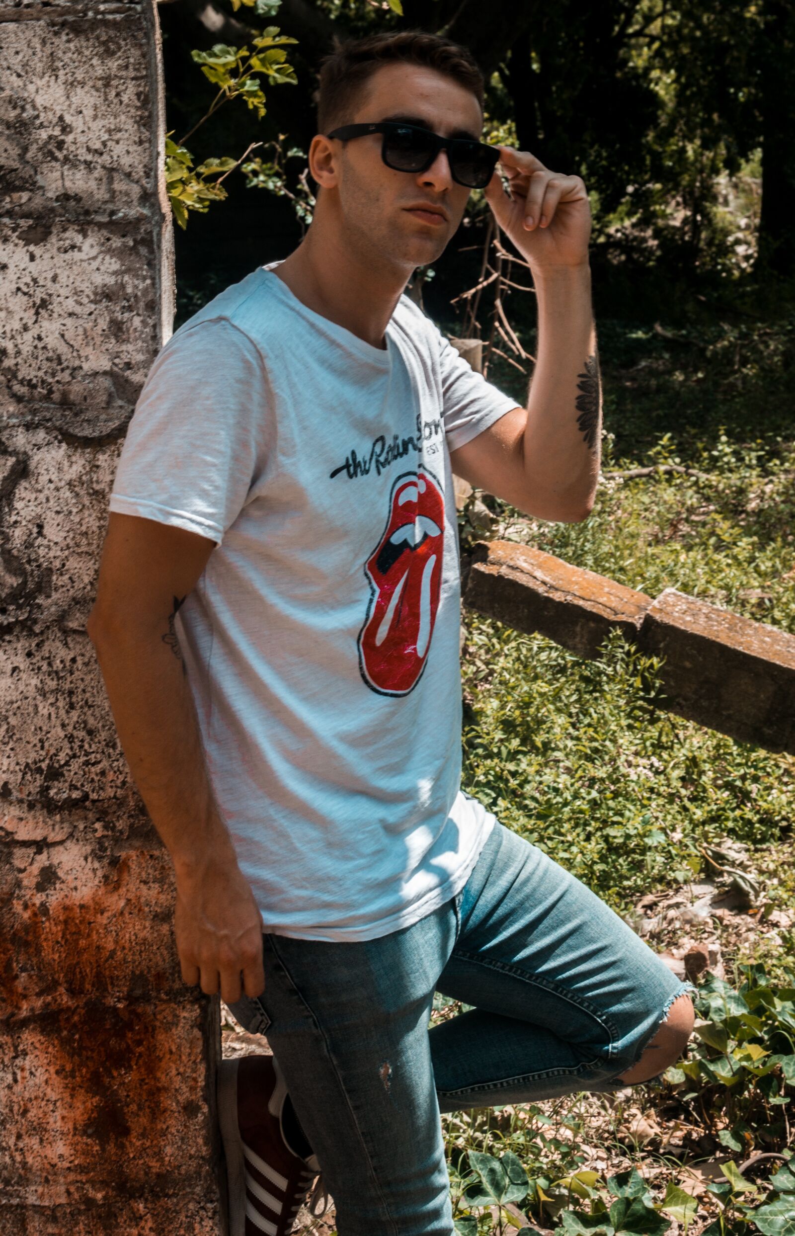 Nikon D3100 sample photo. Boy, portrait, green photography