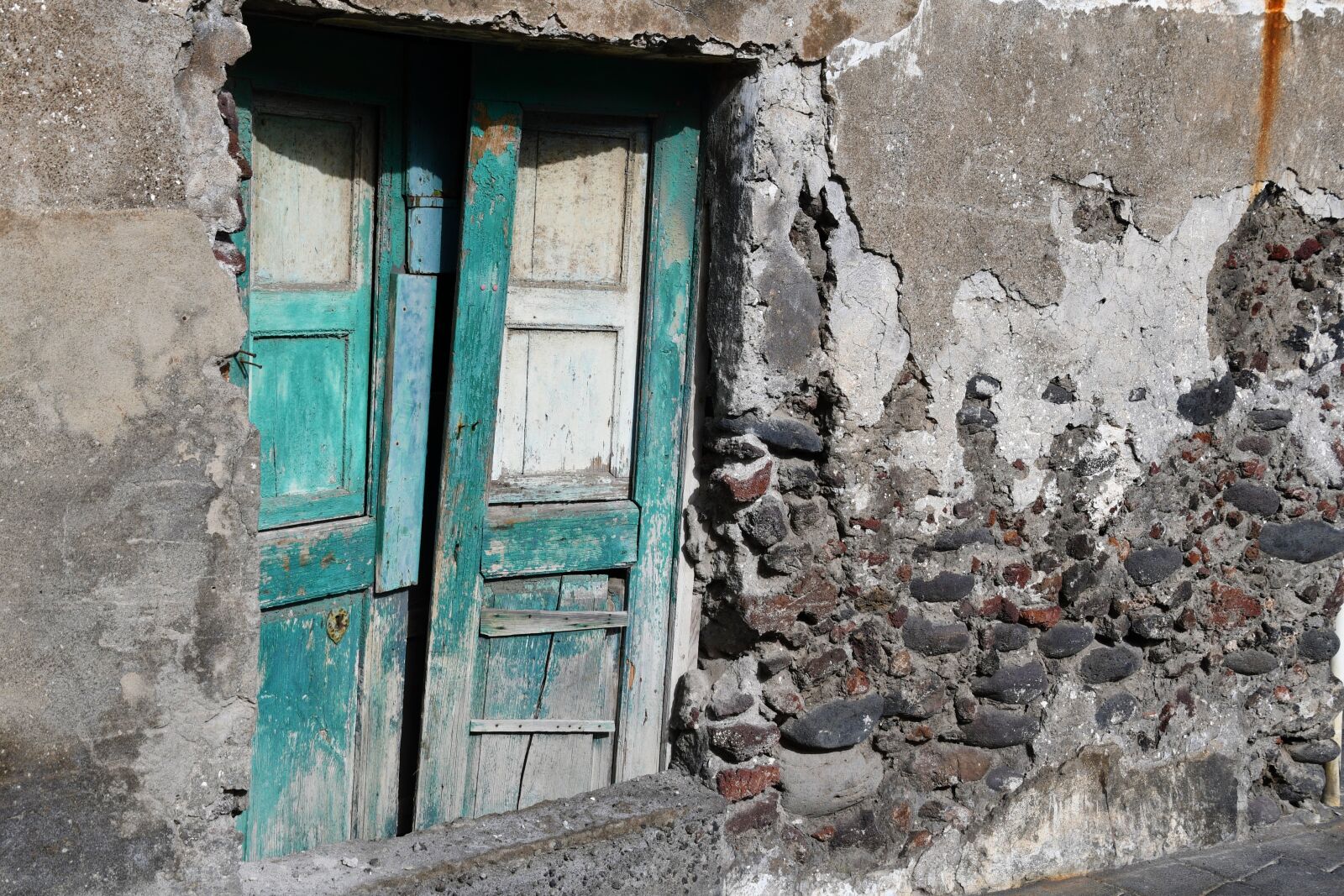 Nikon D7500 sample photo. Ruin, door, goal photography