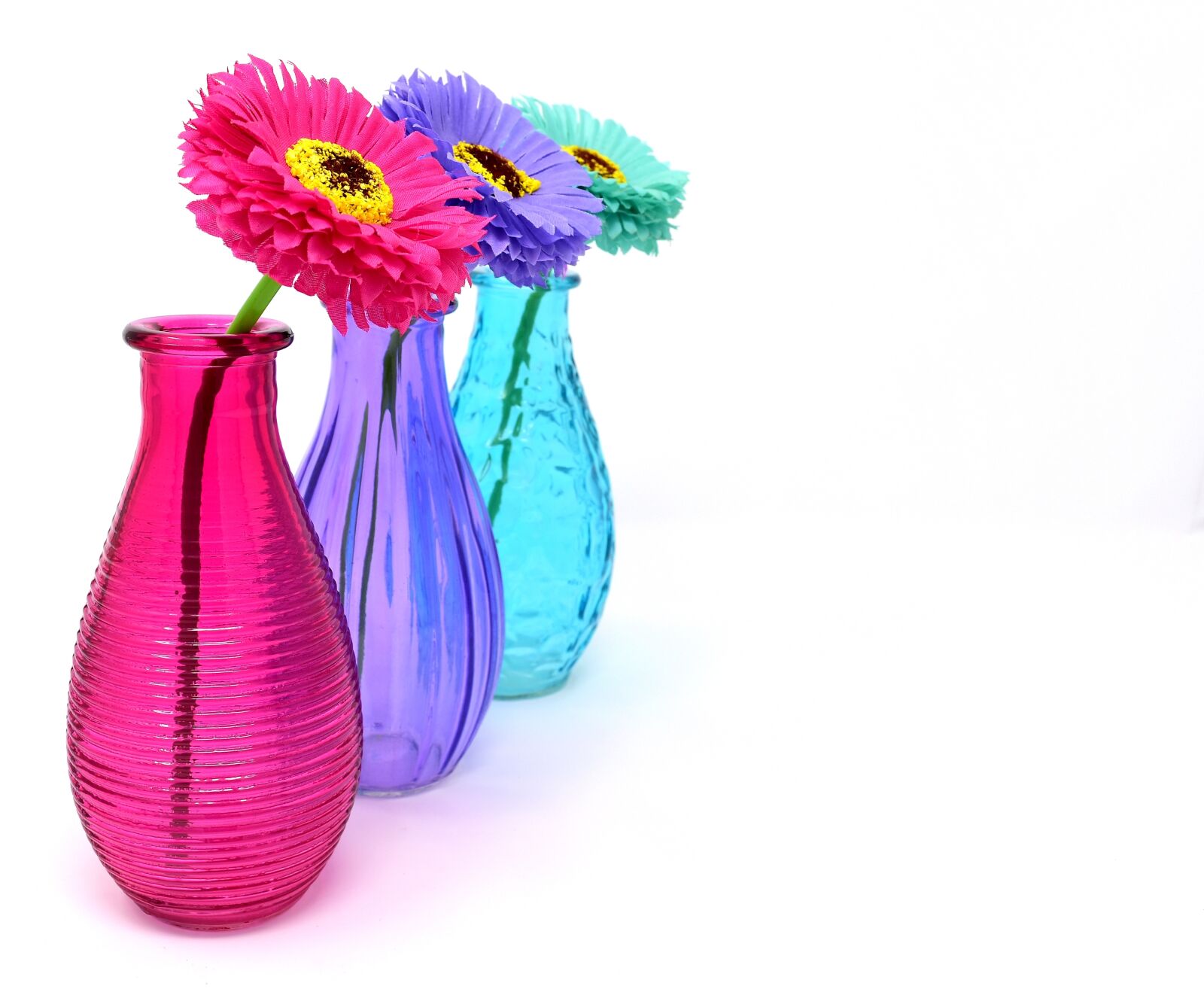 Nikon D7200 sample photo. Vases, glass, colorful photography