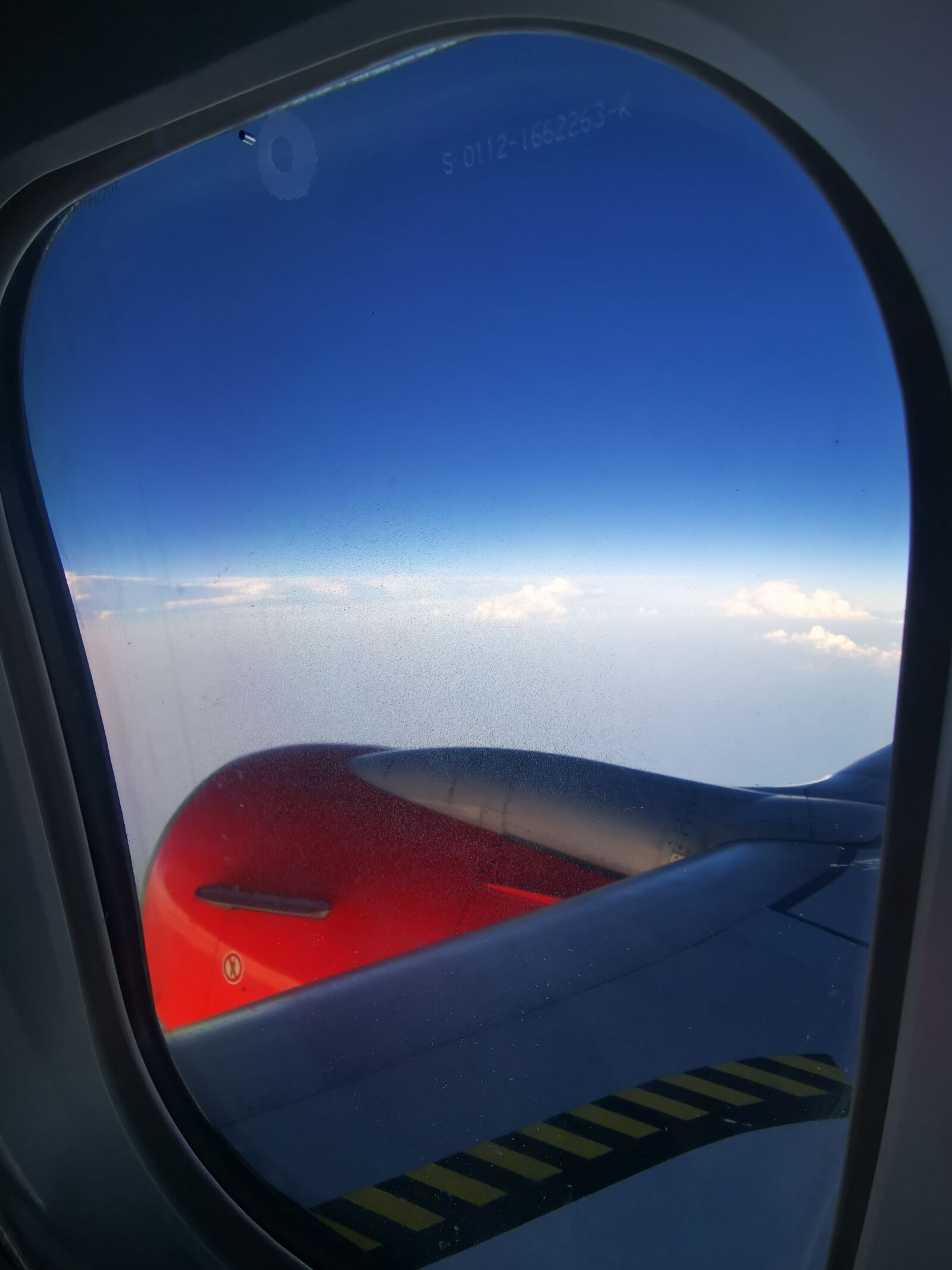 HUAWEI P30 sample photo. Airplane, sky, cloud photography