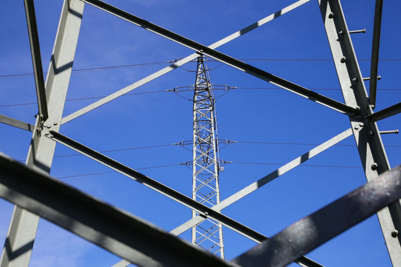 Canon EF 24-105mm F4L IS II USM sample photo. Pylon, electricity, current photography