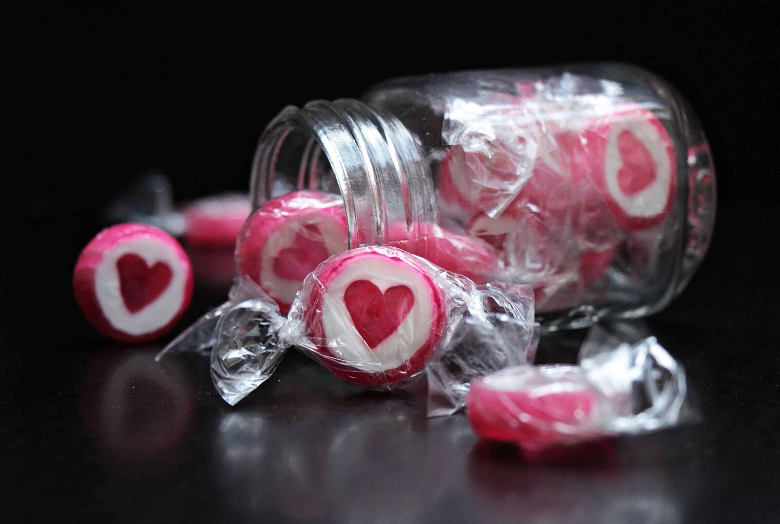 Canon EOS 550D (EOS Rebel T2i / EOS Kiss X4) sample photo. Love, candy, sweet, food photography