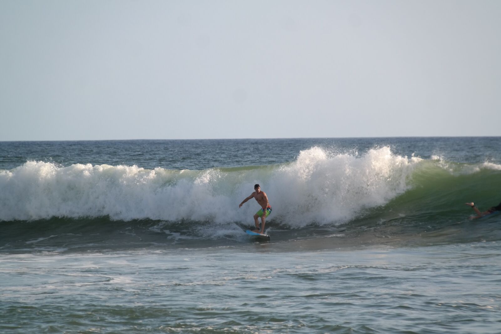 Samsung NX300 sample photo. Surfer, surf, wave photography