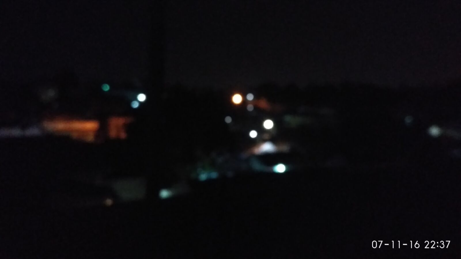 Xiaomi Redmi 3S sample photo. Close, up, of, traffic photography