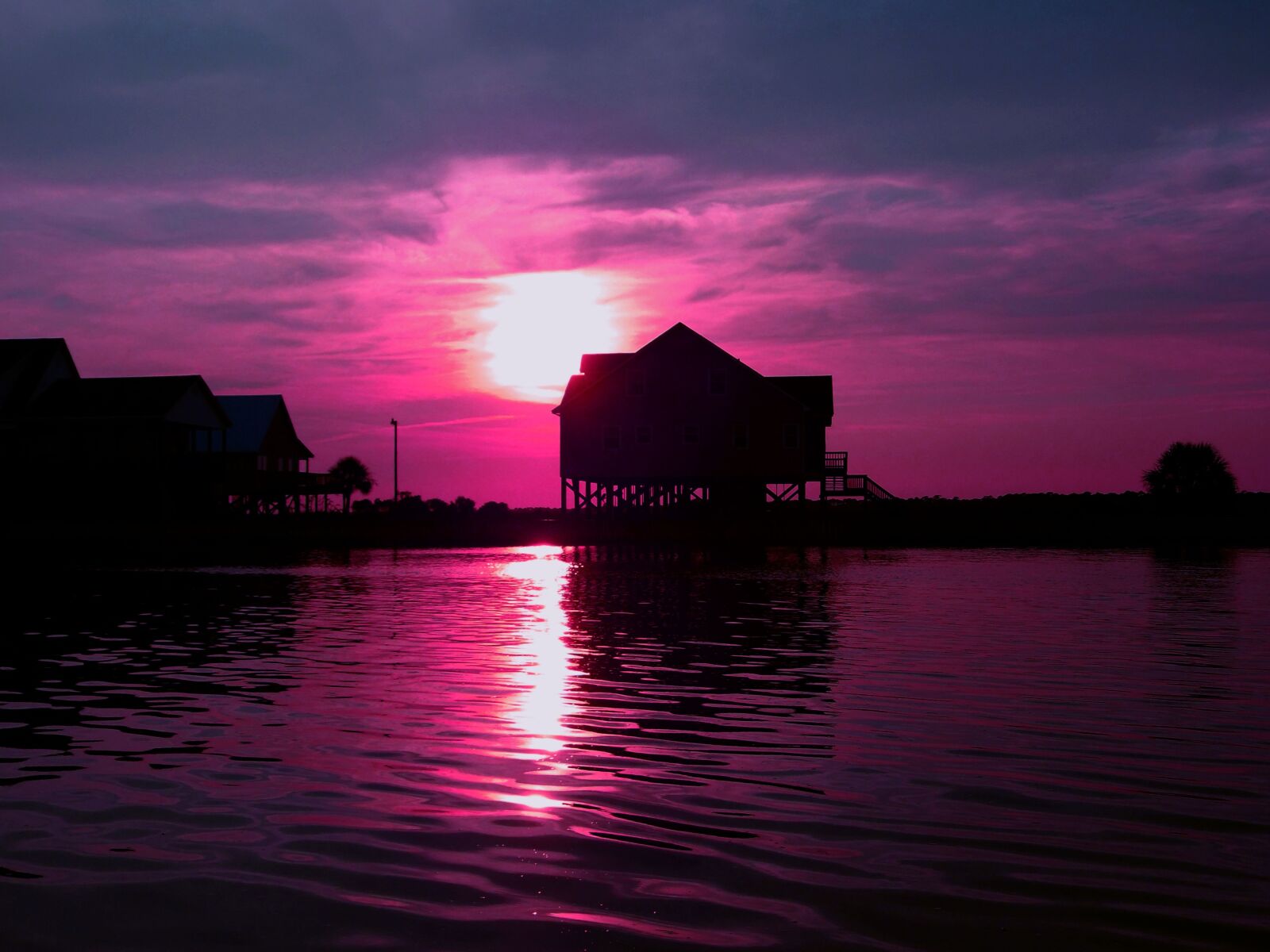 Samsung WB100/  WB101 sample photo. Purple, water, dusk photography
