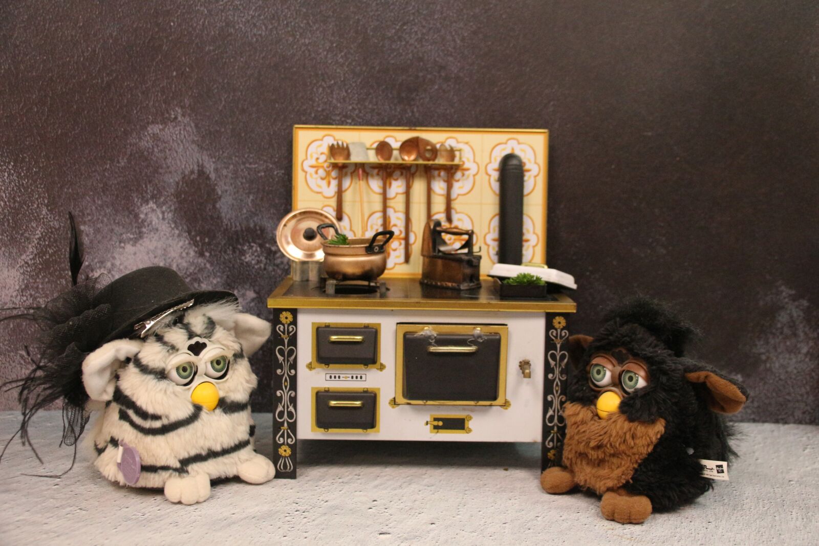 Canon EOS 700D (EOS Rebel T5i / EOS Kiss X7i) sample photo. Furby, toys, cute photography