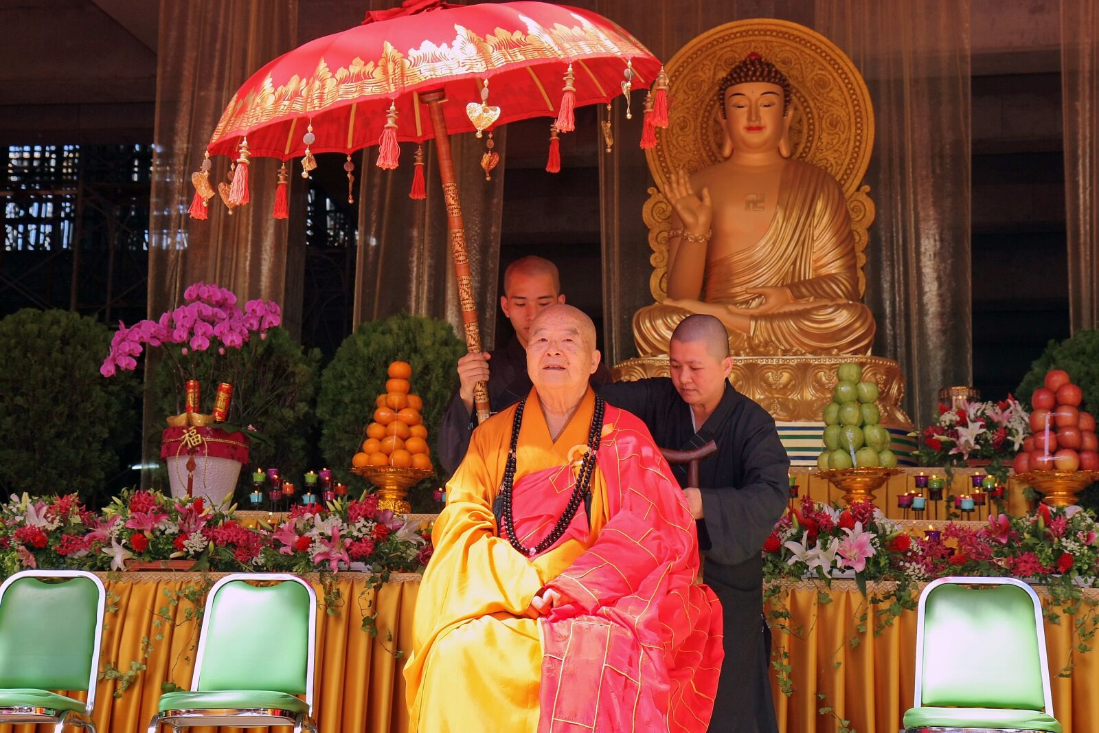 Canon EOS 450D (EOS Rebel XSi / EOS Kiss X2) sample photo. Master hsing yun, buddhism photography