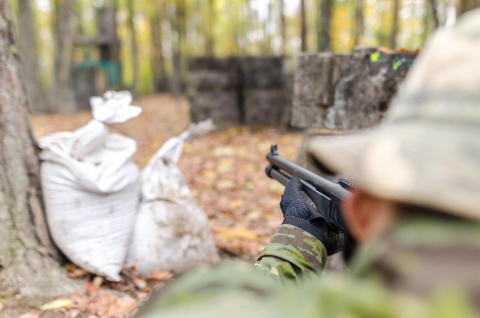 Nikon D5100 sample photo. Action, aiming, airsoft, ambush photography