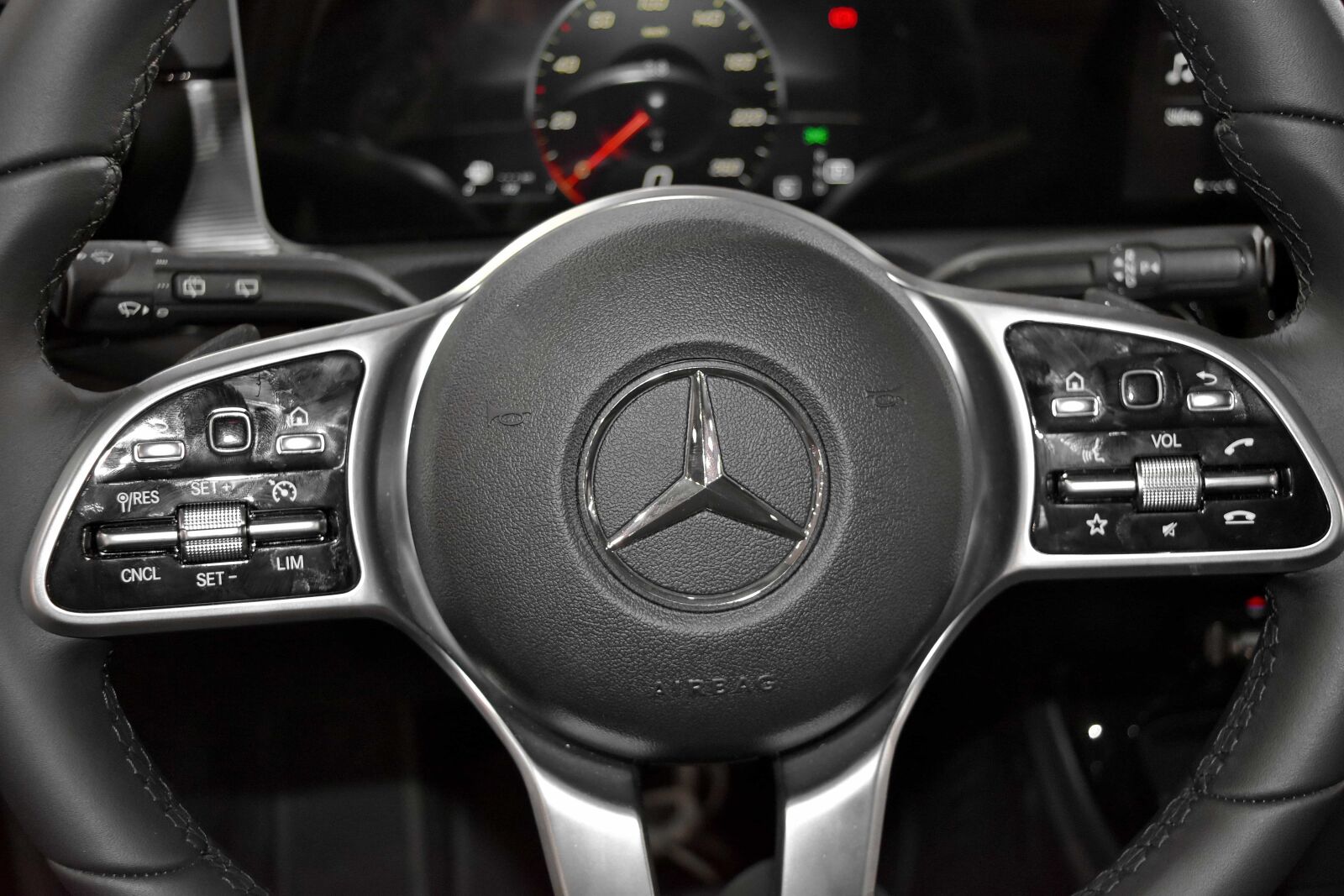 Nikon D5500 sample photo. Airbags, dashboard, steering wheel photography