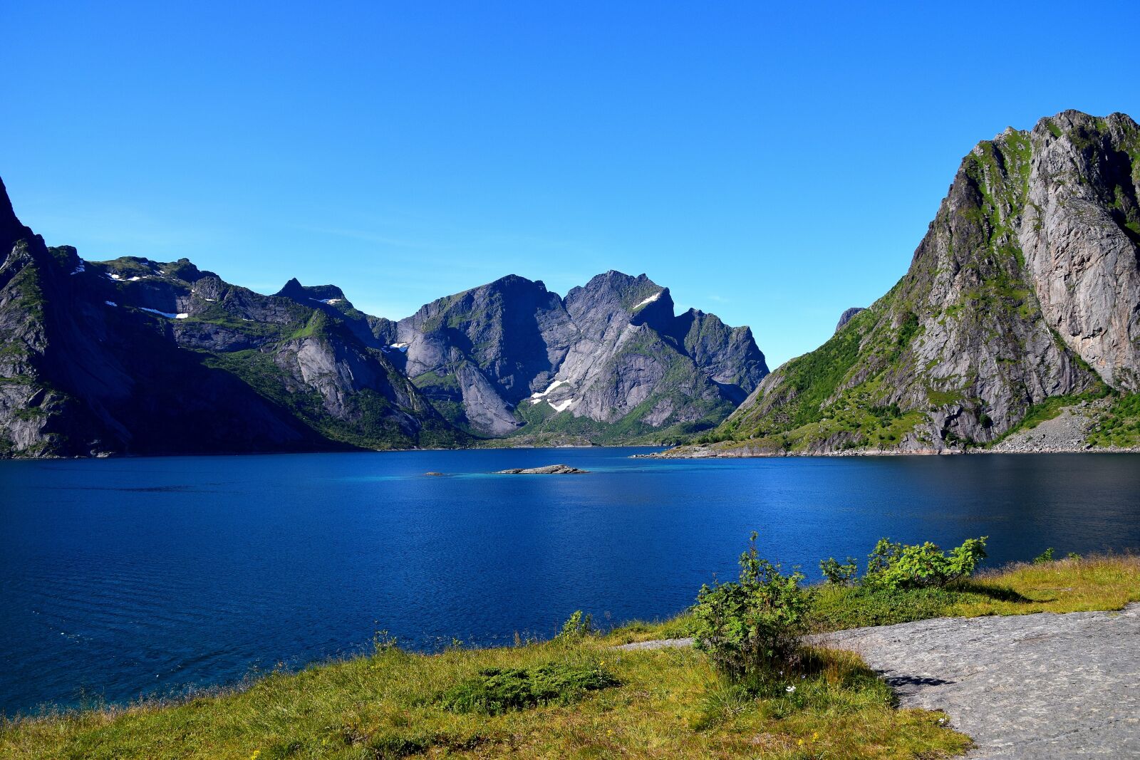 Nikon D5300 sample photo. Mountains, hill, lofoten photography