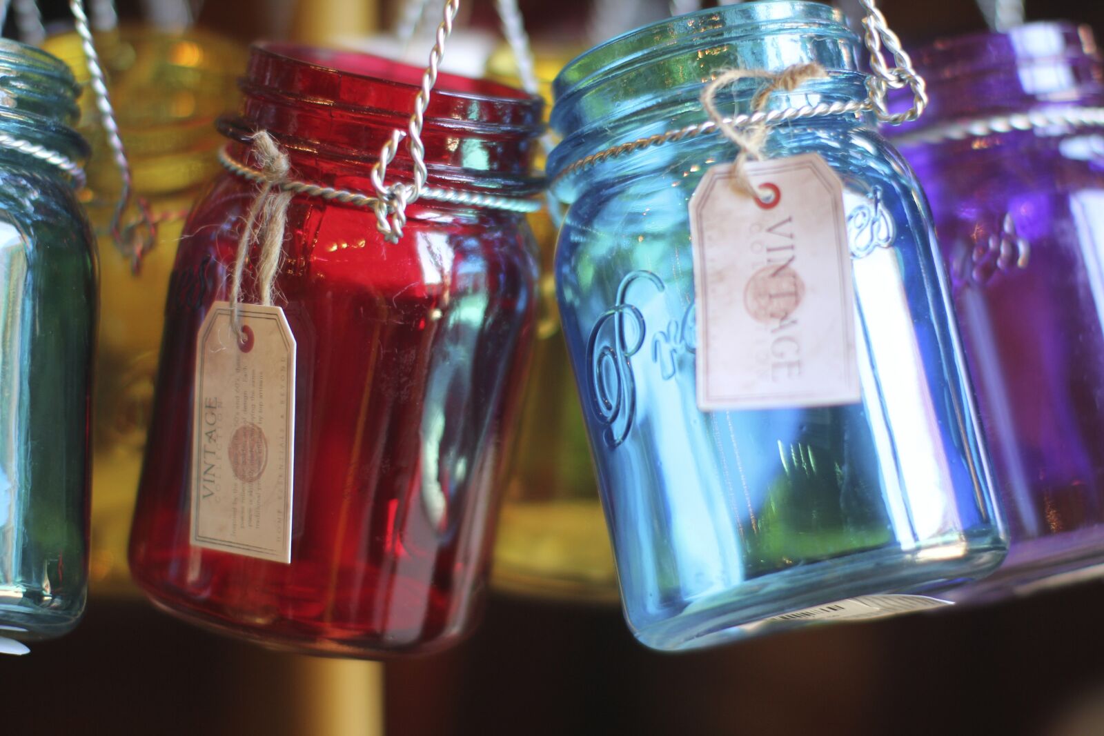 Canon EOS 550D (EOS Rebel T2i / EOS Kiss X4) sample photo. Jars, glass, colored photography