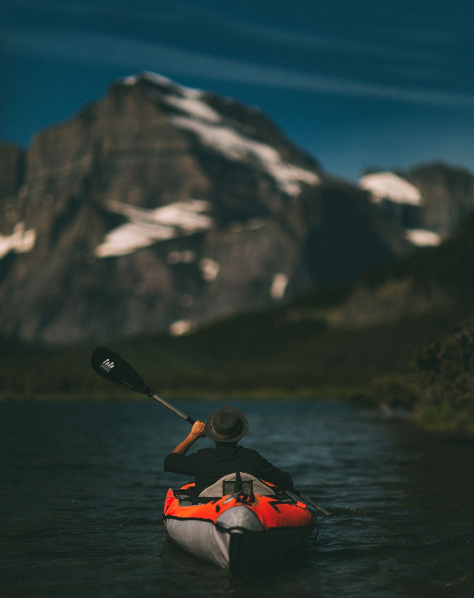Canon EF 85mm F1.2L II USM sample photo. People, man, paddle photography