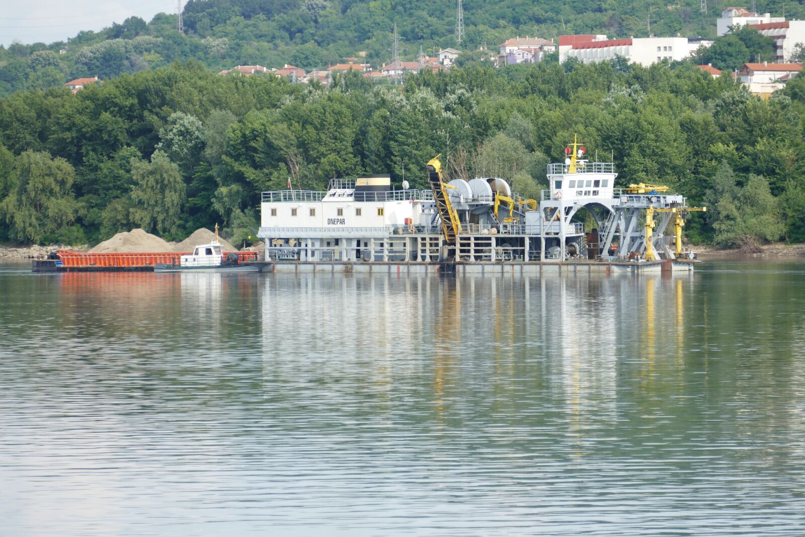 Panasonic Lumix DMC-FZ1000 sample photo. Danube, landscape, river photography