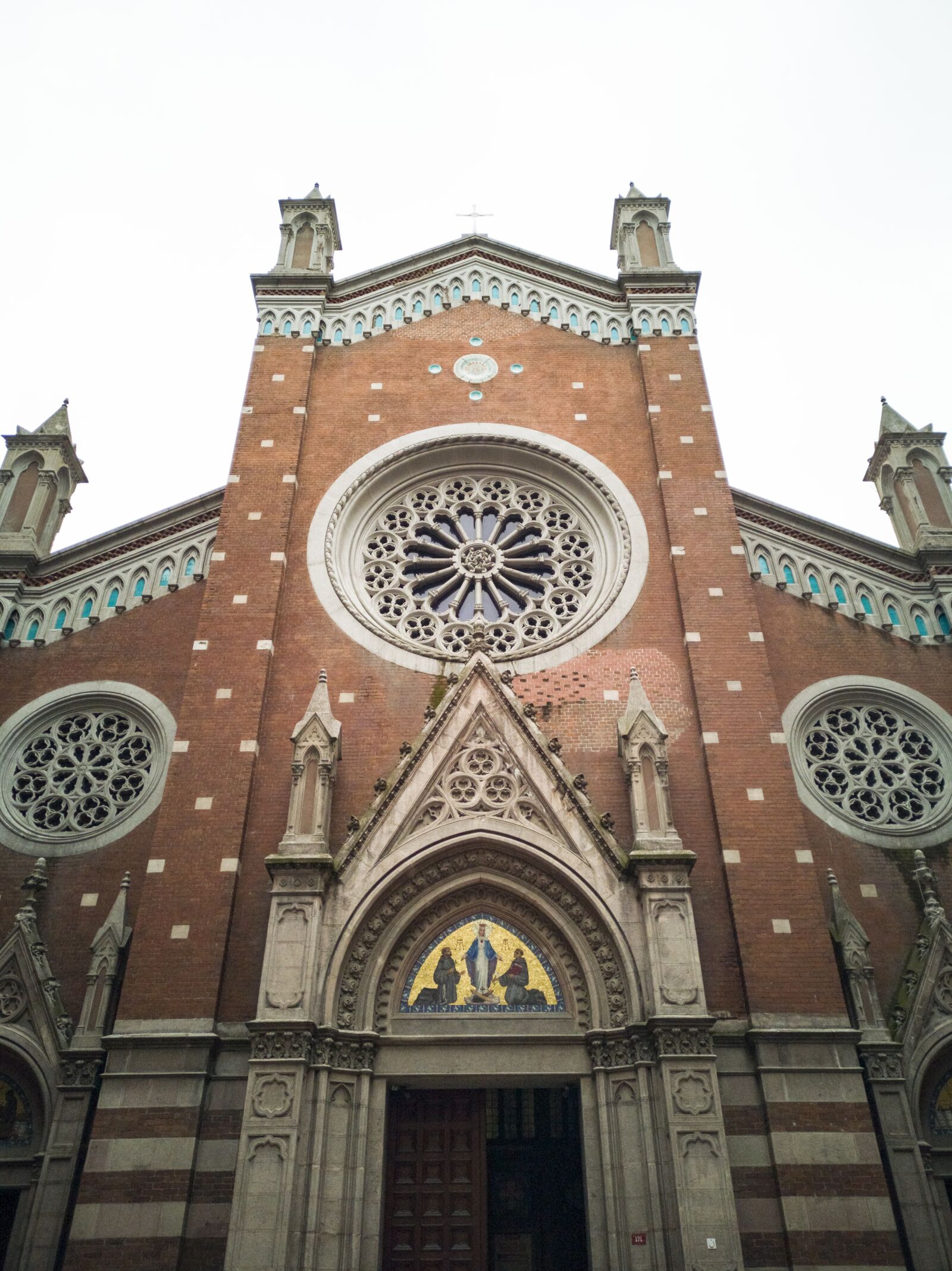 HUAWEI CLT-L09 sample photo. Church, architecture, historical photography