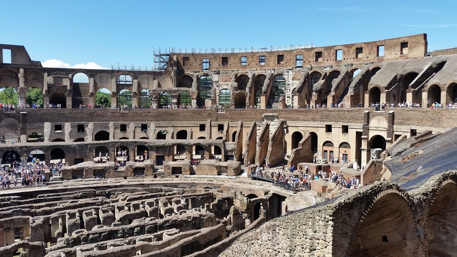 Samsung Galaxy S5 sample photo. Rome, colosseum, italy photography