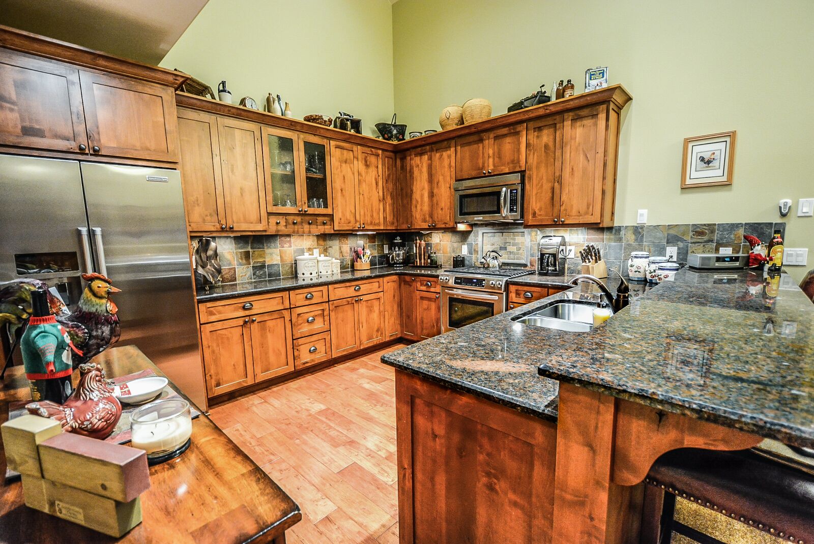 Nikon D5200 sample photo. Kitchen, counter, interior photography