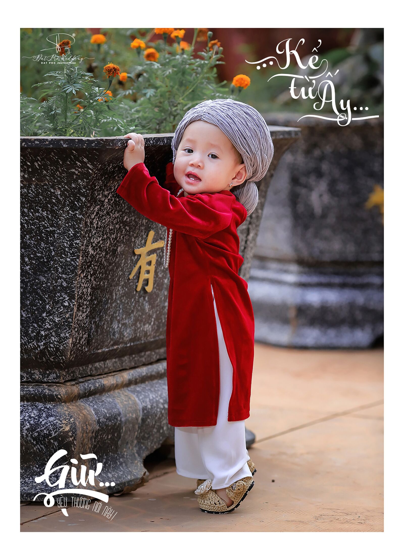 Canon EOS 6D Mark II + Canon EF 135mm F2L USM sample photo. Baby, cute, one year photography