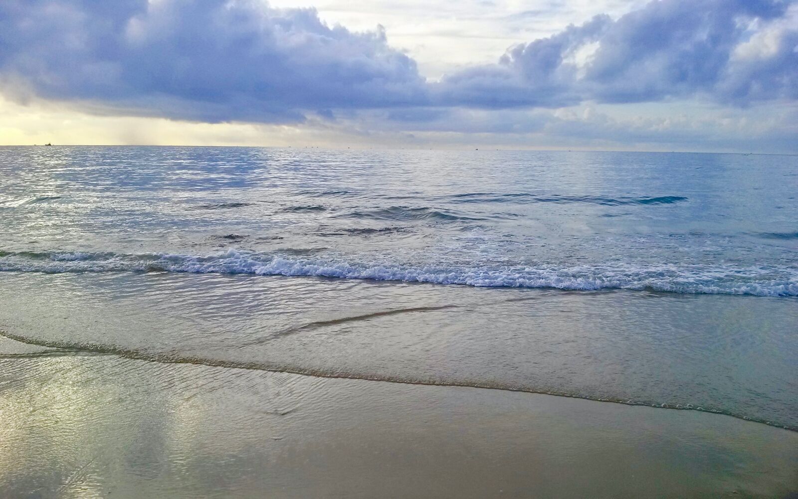 LG OPTIMUS LTE2 sample photo. Coast, the sea, dawn photography