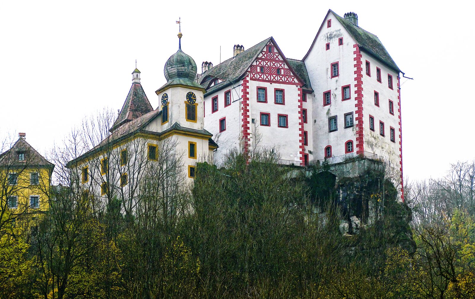 Panasonic Lumix DMC-FZ1000 sample photo. Castle, eggloffstein, castle castle photography