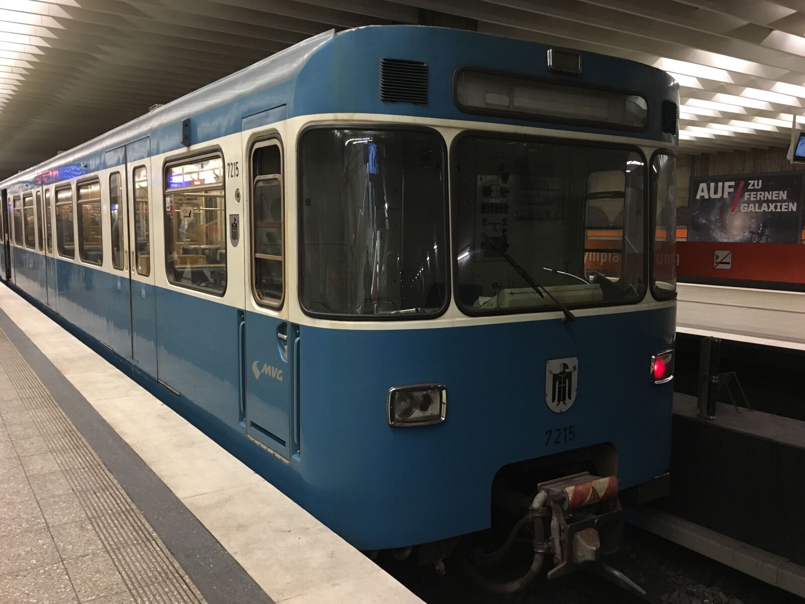 Apple iPhone 6s sample photo. Metro, train, locomotive photography