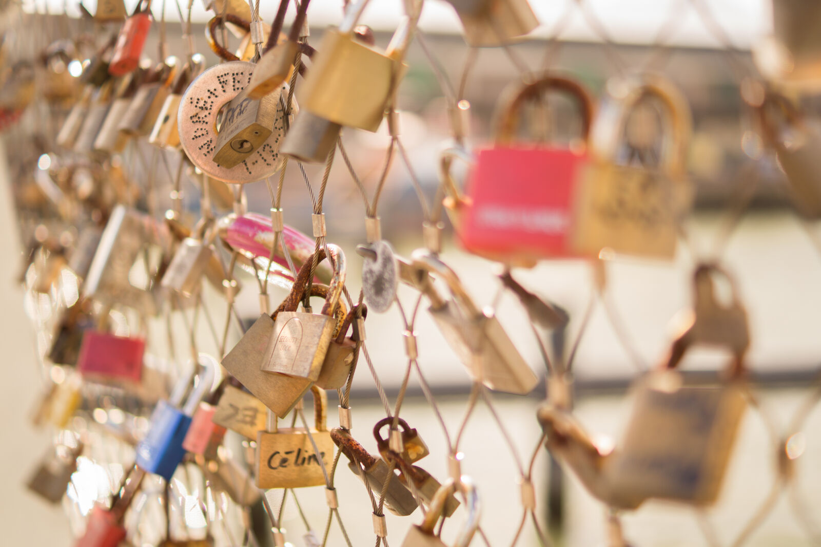 Sony DT 35mm F1.8 SAM sample photo. Bridge, city, connect, locks photography