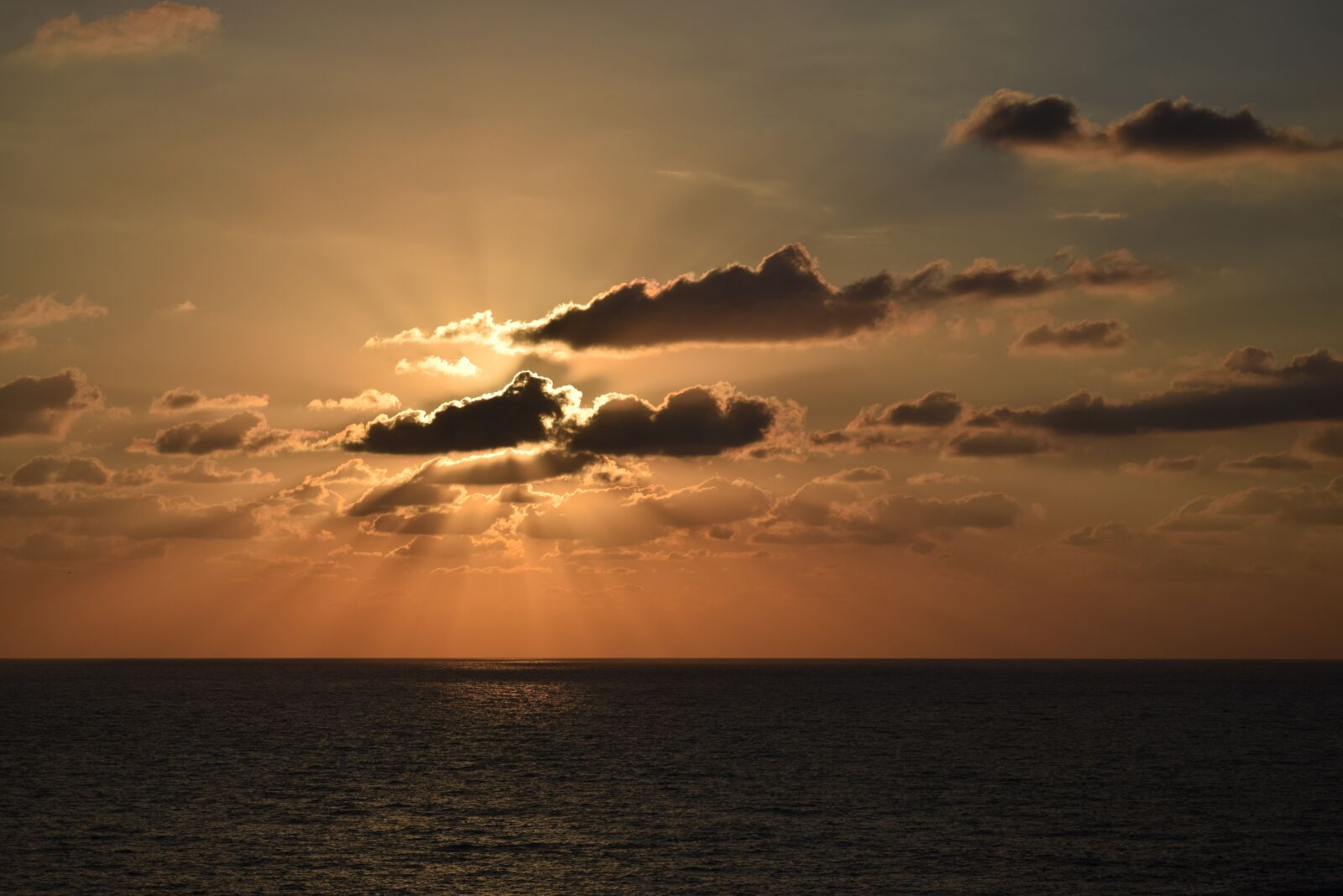 Nikon D3300 sample photo. Sunset, ocean, sea photography