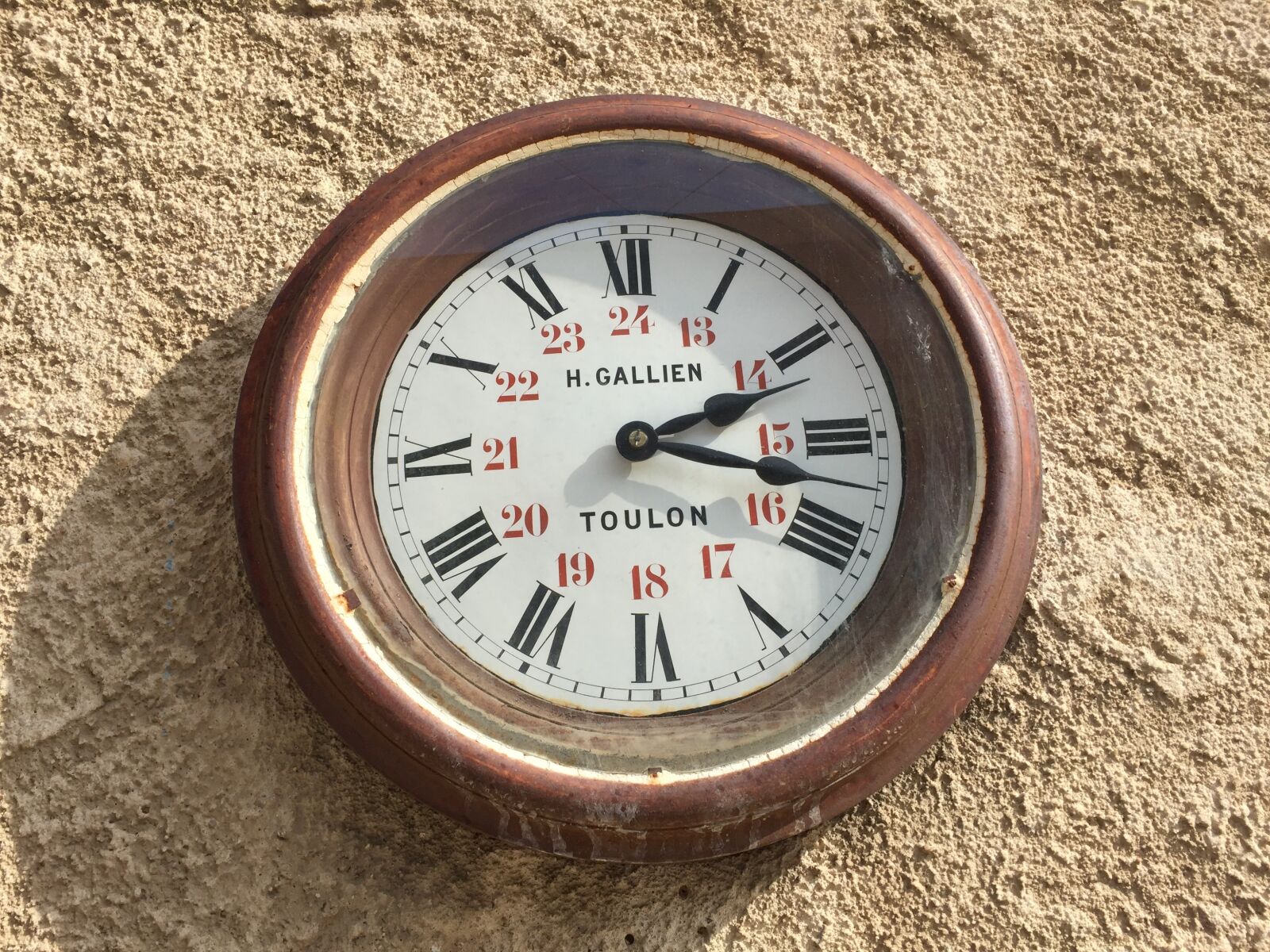 Apple iPhone 6 sample photo. Clock, time, wall photography