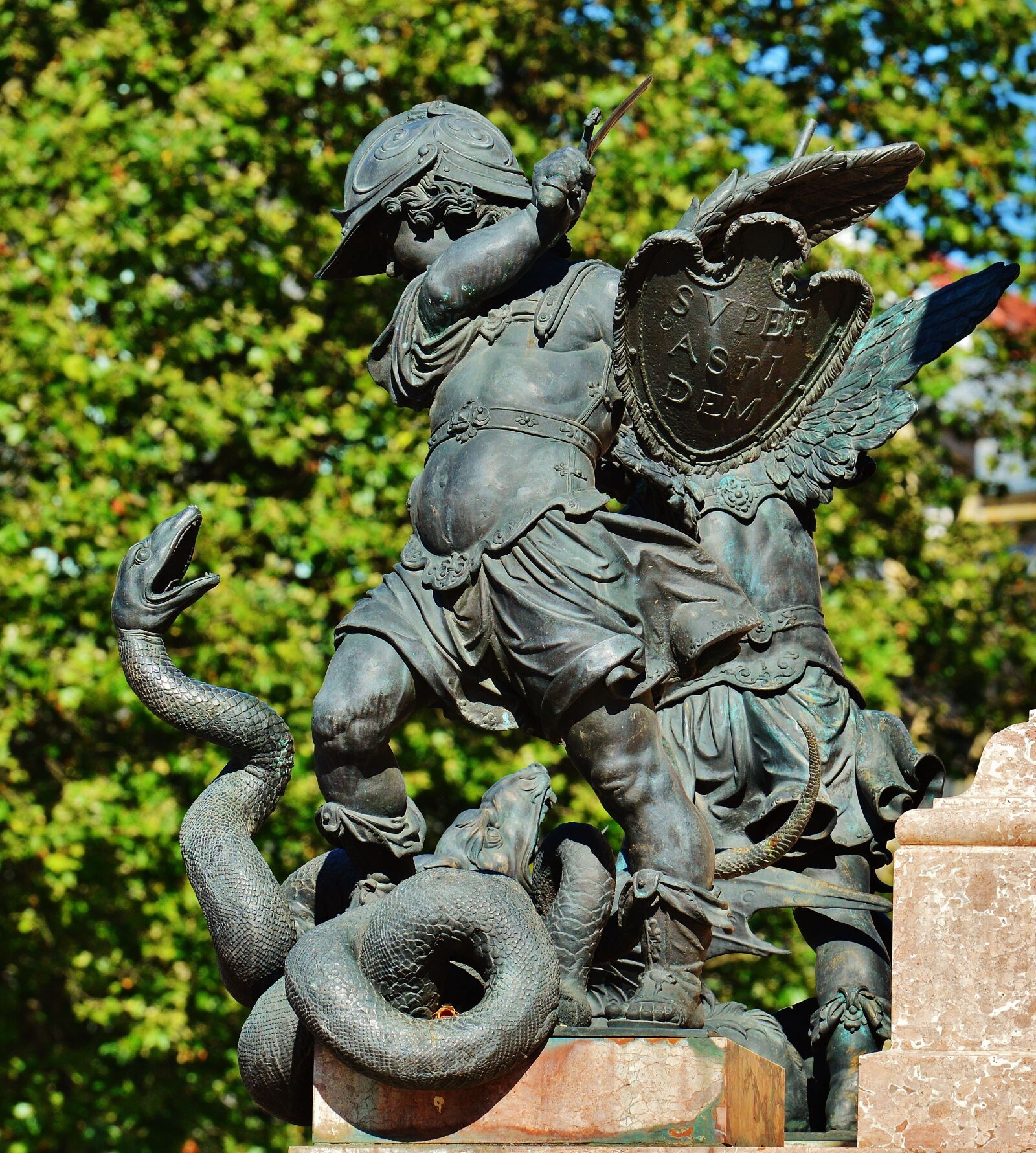 Nikon D3200 sample photo. Marian column, munich, sculpture photography