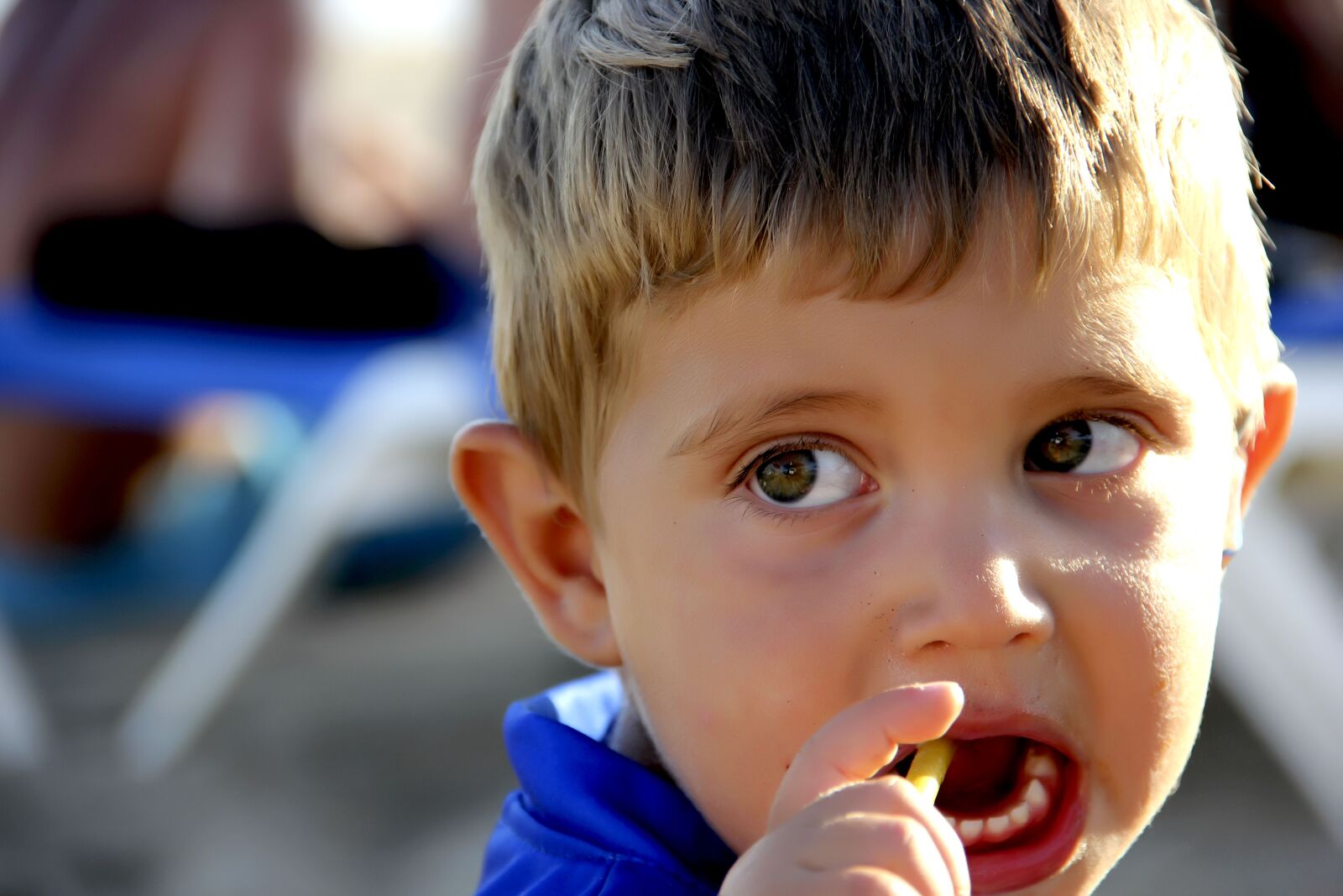 Canon EOS 550D (EOS Rebel T2i / EOS Kiss X4) sample photo. Portrait, innocence, look photography