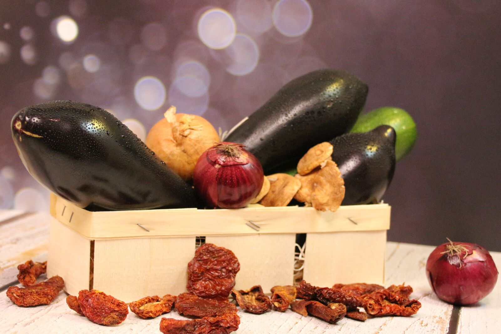 Canon EOS 700D (EOS Rebel T5i / EOS Kiss X7i) sample photo. Eggplant, fruit, vegetables photography