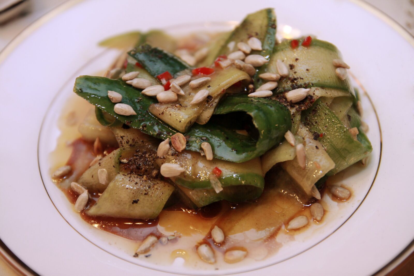 Canon EOS 50D sample photo. Salads, cucumber, vegetarianism photography