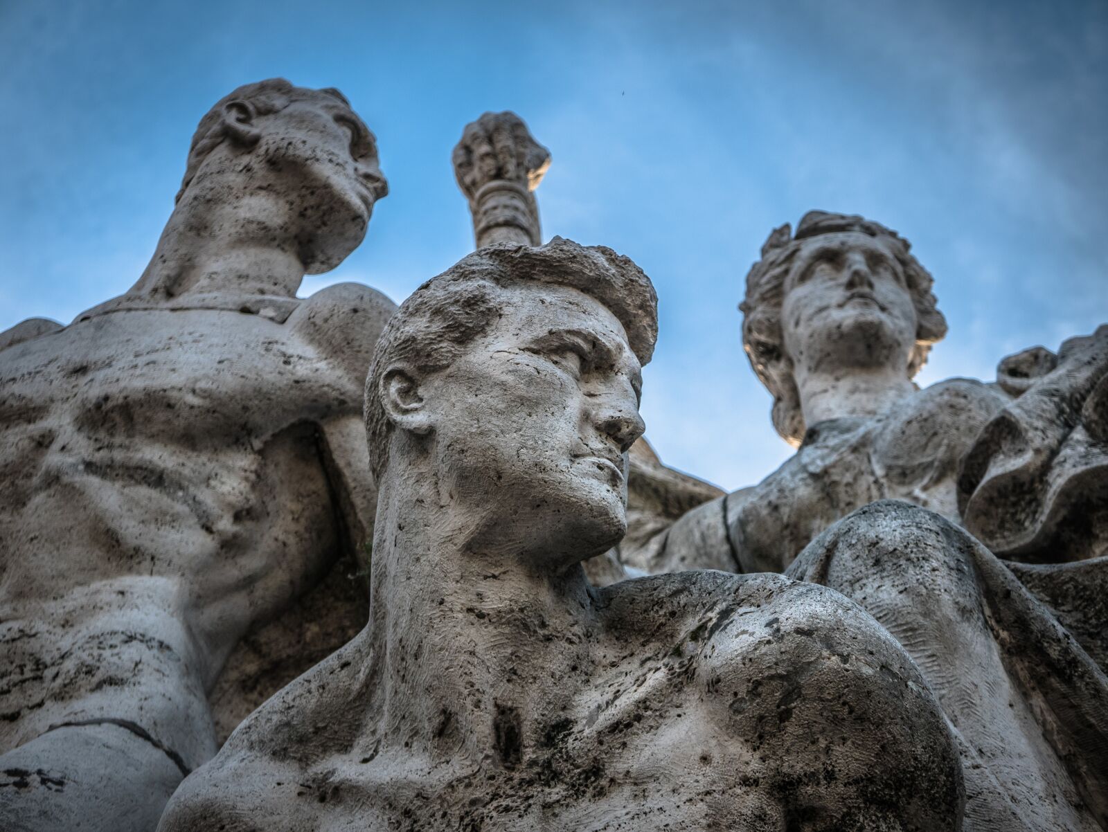 Panasonic Lumix DMC-LX100 sample photo. Statue, rome, italy photography