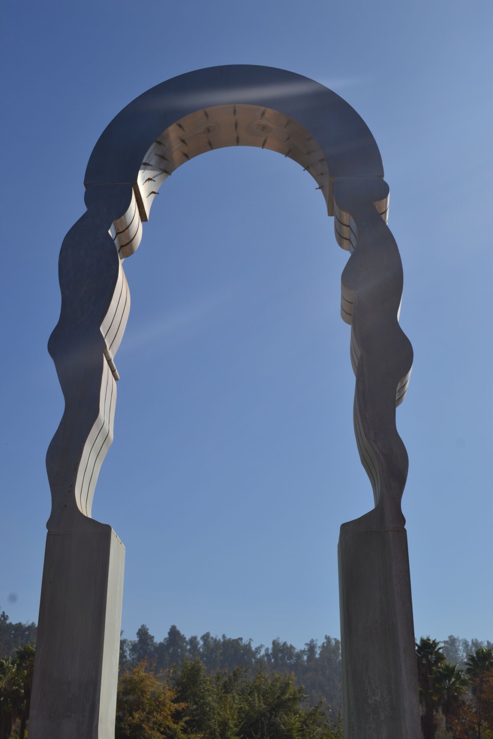 Nikon D3100 sample photo. Esculture, art, steel photography