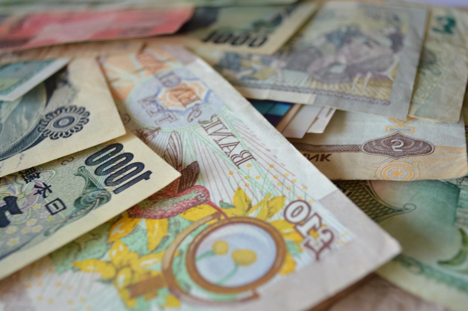 Nikon D3200 sample photo. Currency, paper, cash, money photography