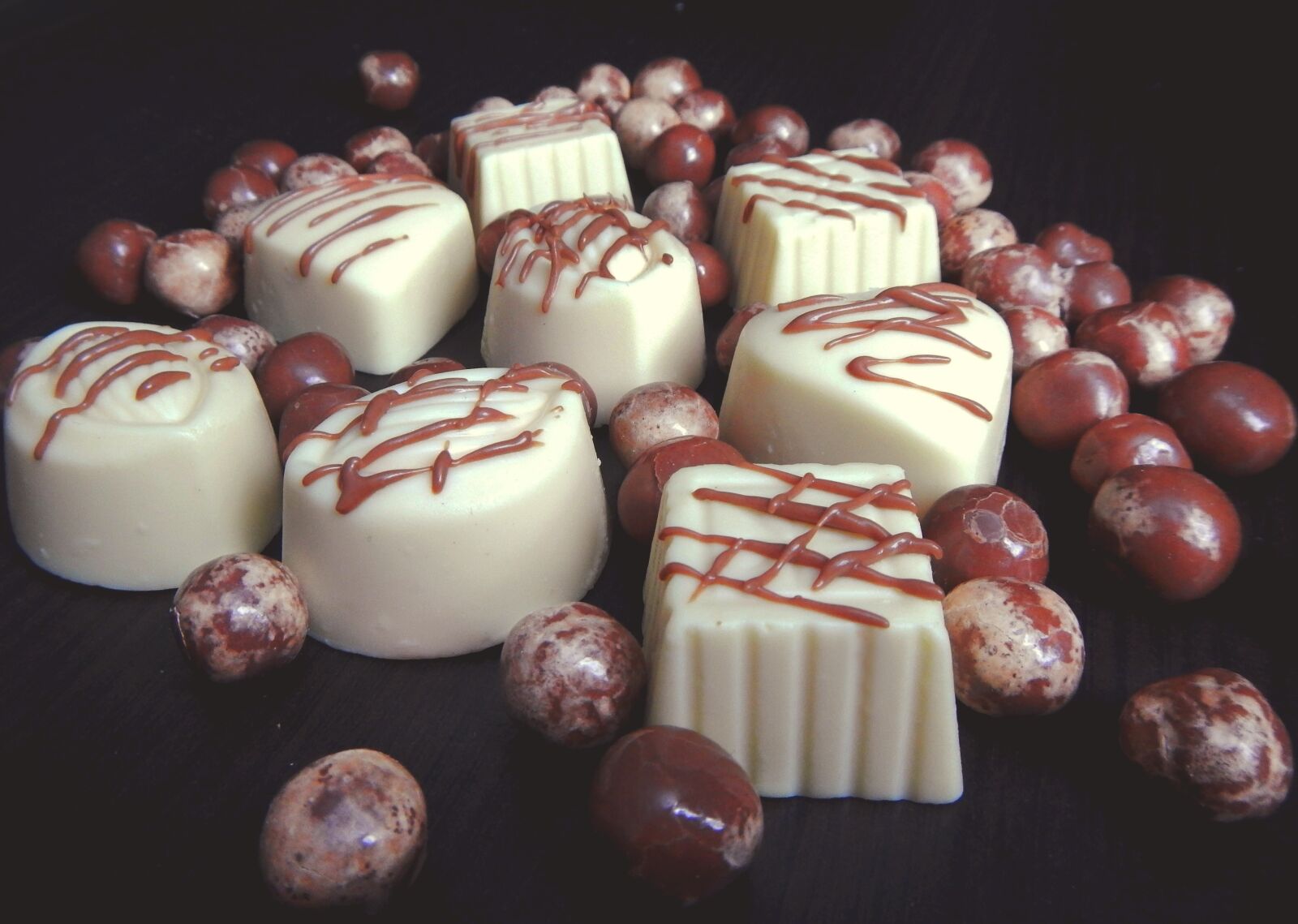 Nikon Coolpix AW110 sample photo. Chocolate, white, sweet photography